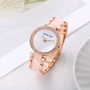 BURBERRY PREMIUM QUALITY LADIES WATCH @SALE