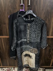 Elegant Printed Kurta