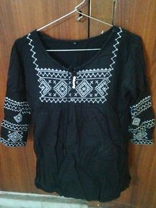 Ethanic Top For Summer
