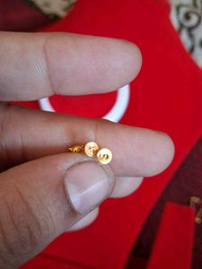 Beautiful New Shaining Stone Studs