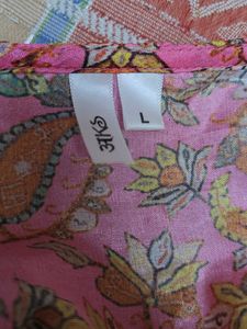 Aks Silk Women Kurta And Pant Set