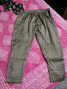 Black And White Kurti Sets