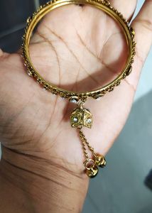 Golden Bride Set Of 4 Bangles