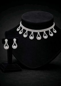 Elegant Rhinestone Choker & Earring Set
