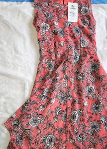 Flowy Flower Printed Dress. Size XXS