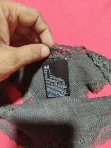 H&amp;M Thong Size.S
