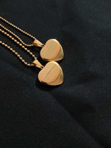 Gold Heart Pendant Necklace Set