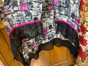 Abstract Print Tunic Top