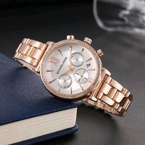 MK PREMIUM QUALITY LADIES WATCH AT SALE