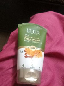 Lotus Face Wash