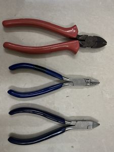 BDS ORTHODONTICS PLIERS AND WIRE CUTTER SET