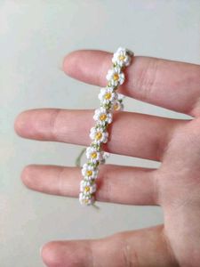 Daisy Chain Bracelet