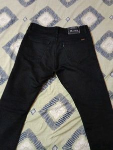 skinny Fantastic Jines In Affordable Price.