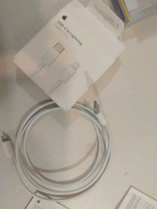 Apple USB-C to Lightning Cable (1m)