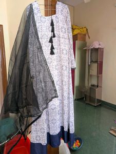 Elegant Printed Kurta Set