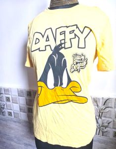 BOGO🎁Buy One Get 1 Free🎁Daffy Duck Graphic Tee
