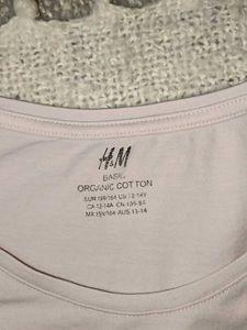 H&amp;M Basic Tee - Size Medium