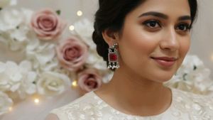 Chic Fashion Earrings