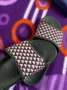 Patterned Black Slides