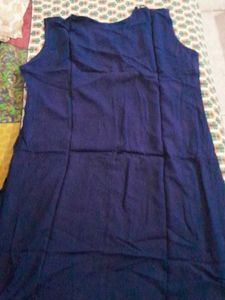 A Daily Wear Women&#39;s Kurti