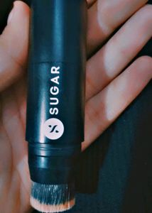 Foundation And Oxy Glow Hair Straightener