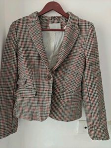 H&M Winter Crop Houndstooth Blazer
