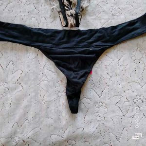 4 Thong Combo