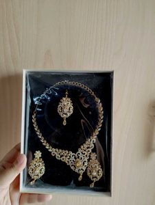 GOLDEN JEWELLERY SET ❤️