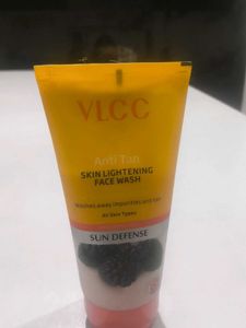 VLCC Anti Tan Face Wash