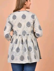 Women Top