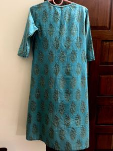 Elegant Floral Print Kurta