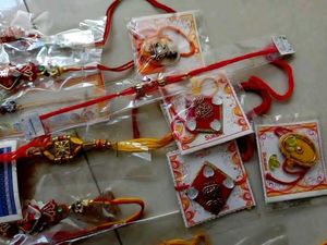20 Rakhi