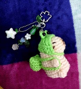 ₊˚⊹౨ cute crochet froggie capybara keychain ৎ ₊˚⊹