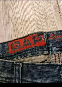 sc3175 GAP Jeans size 34