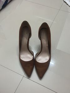Mango Brown Suede Pointed Toe Heels