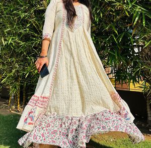 Elegant Printed Kurta Set