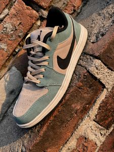 Air Jordan Style Sneakers