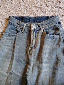 High Waisted Straight Fit Jeans