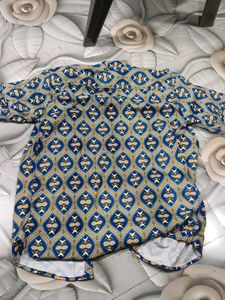 Patterned Short Sleeve Shirt