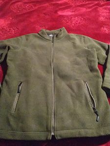 PRICE DROP ALERT.... The North Face Fleece Both