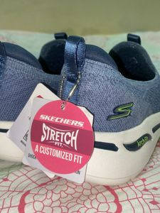 Skechers GOwalk Arch Fit Slip-Ons
