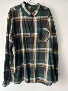 Studio XL Green Plaid Flannel