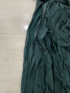 👑 Emerald Goddess Maxi Dress: Drape &amp; Glamour! 💎