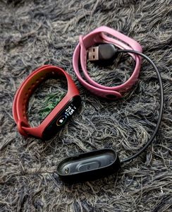 Mi Band 4 With 3 Straps