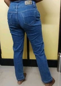Stylish Blue Denim Jeans