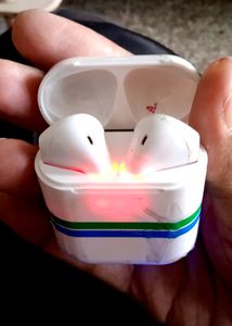 earbuds