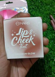 Mars Lip & Cheek Tint