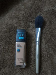 Brand New Maybelline Foundation