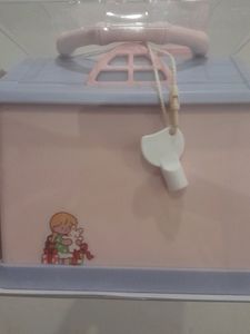 Hut Piggy Bank W Lock Key