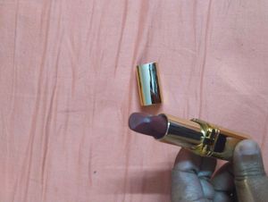 L'Oreal brown Lipstick